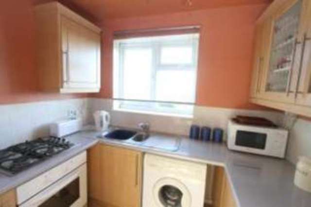  Image of 2 Bedroom Flat for sale at Owlthorpe Sheffield Hackenthorpe, S20 6RS