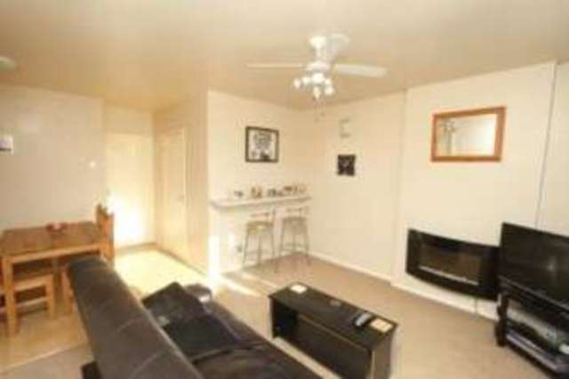  Image of 2 Bedroom Flat for sale at Owlthorpe Sheffield Hackenthorpe, S20 6RS