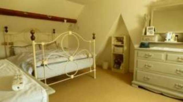  Image of 3 Bedroom Detached for sale at Upper Street Leeds Leeds, ME17 1RU