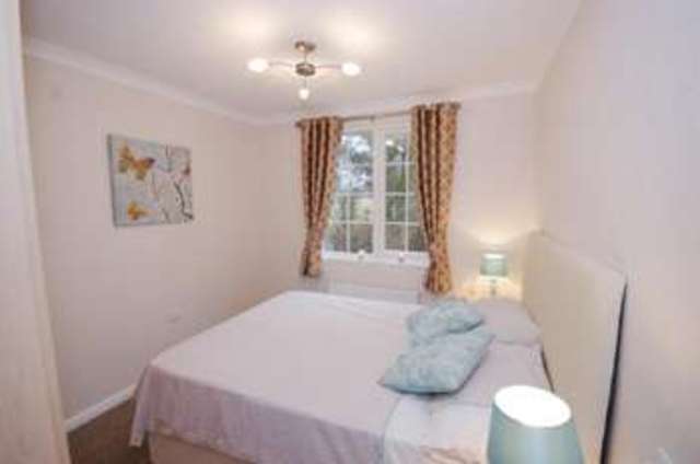  Image of 2 Bedroom Detached for sale at Waterloo Road  Corfe Mullen, BH21 3SP