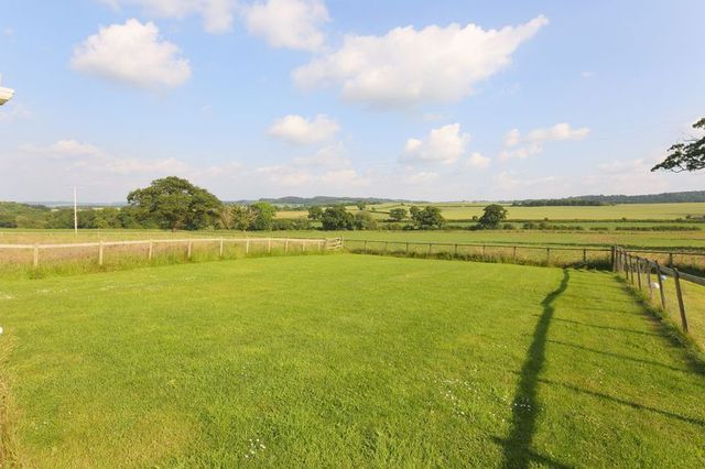  Image of 3 Bedroom Cottage for sale at Golding Shrewsbury, SY5 7HJ