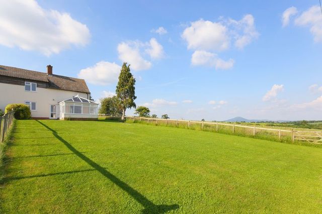  Image of 3 Bedroom Cottage for sale at Golding Shrewsbury, SY5 7HJ