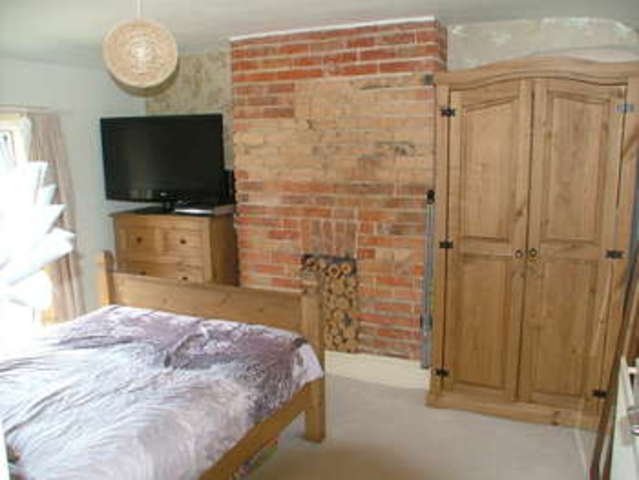  Image of 2 Bedroom Cottage for sale at Midland Road  Bournemouth, BH9 1PA