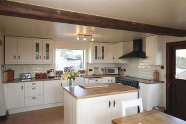  Image of 5 Bedroom Barn Conversion to rent at Higherlands  Barn & Cottage, BD20 6NE