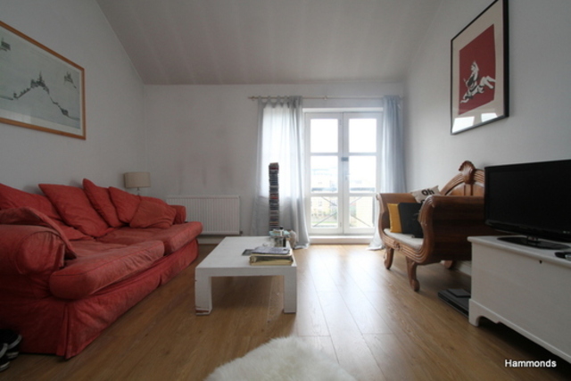  Image of 2 Bedroom Flat to rent at Alphabet Square  London, E3 3RT