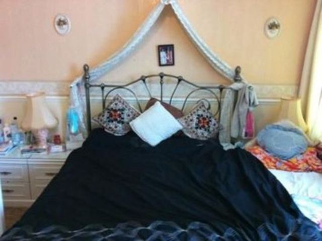  Image of 3 Bedroom Terraced to rent at Beam Avenue  Dagenham, RM10 9BJ