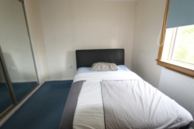  Image of 2 Bedroom Terraced to rent at Helensburgh Argyll and Bute Argyll and Bute, G84 9HH