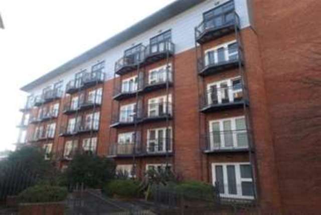  Image of 1 Bedroom Flat to rent at Exeter, EX4 4JN