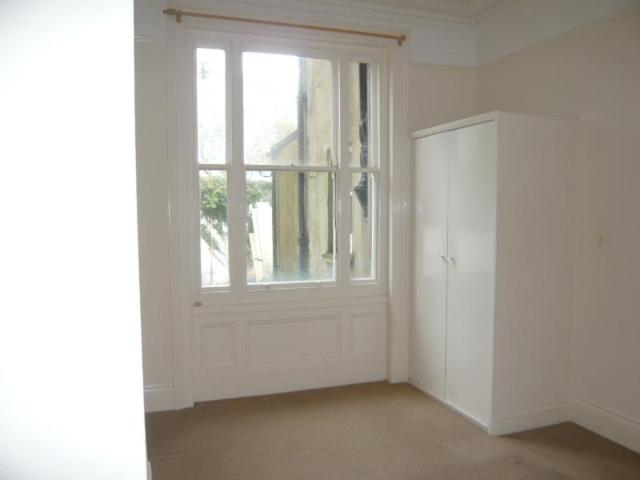  Image of 1 Bedroom Flat to rent at Brighton, BN2 0EE