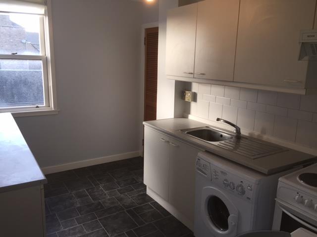  Image of 2 Bedroom Flat to rent at Stobswell Dundee Dundee, DD4 6DT