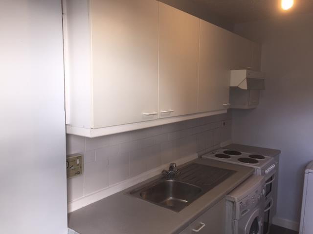  Image of 2 Bedroom Flat to rent at Stobswell Dundee Dundee, DD4 6DT