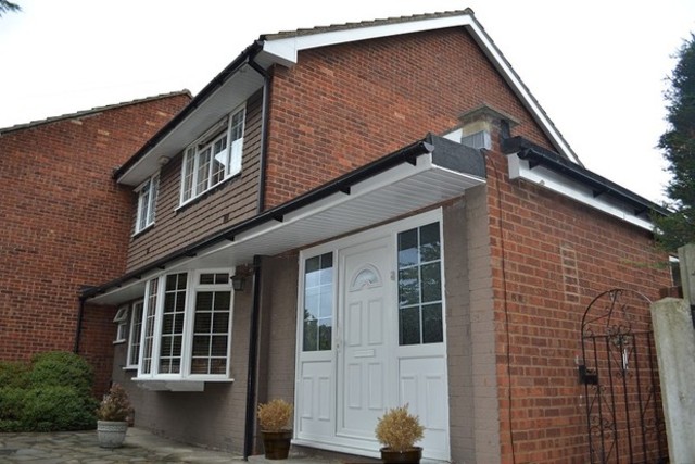  Image of 3 Bedroom End of Terrace for sale at Crombie Close  Redbridge, IG4 5HF