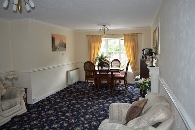  Image of 3 Bedroom End of Terrace for sale at Crombie Close  Redbridge, IG4 5HF