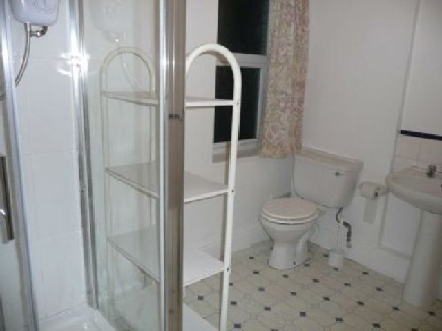  Image of 5 Bedroom House Share to rent at Selly Oak West Midlands Selly Oak, B29 7AU