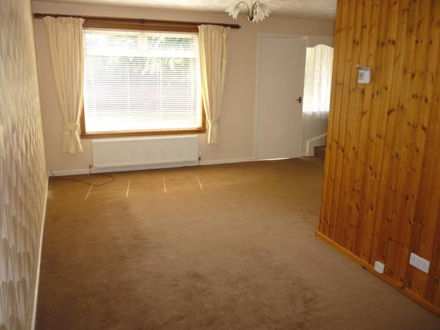  Image of 2 Bedroom Flat to rent at Cowdenbeath Fife Fife, KY4 8BP