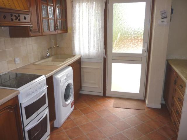  Image of 2 Bedroom Flat to rent at Cowdenbeath Fife Fife, KY4 8BP