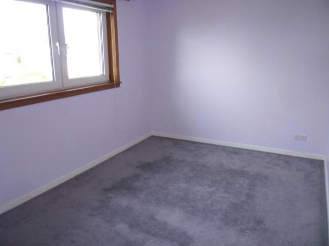  Image of 2 Bedroom Flat to rent at Cowdenbeath Fife Fife, KY4 8BP
