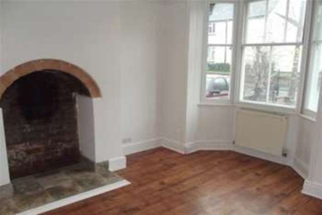  Image of 3 Bedroom Terraced to rent at Redditch, B98 8EZ