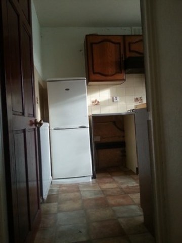 Image of 2 Bedroom Ground Flat to rent at EASTERN AVENUE NEWBURY PARK ILFORD, IG2 7SE