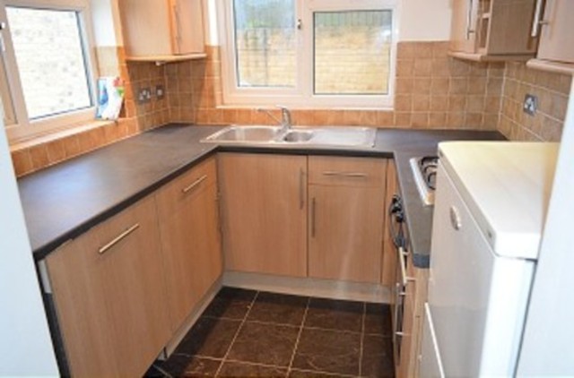 Image of 1 Bedroom Flat to rent at Essex Road  Islington, N1 3PF