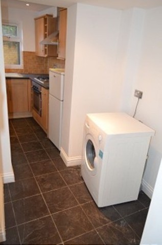  Image of 1 Bedroom Flat to rent at Essex Road  Islington, N1 3PF