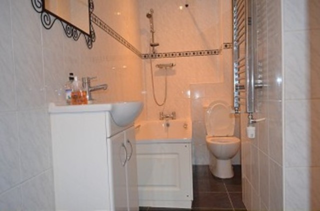  Image of 1 Bedroom Flat to rent at Essex Road  Islington, N1 3PF