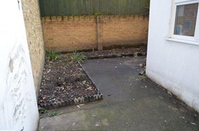  Image of 1 Bedroom Flat to rent at Essex Road  Islington, N1 3PF