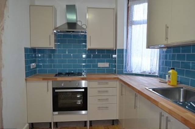  Image of 4 Bedroom Detached to rent at Firs Park Avenue  Winchmore Hill, N21 2PR