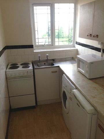  Image of 2 Bedroom House Share to rent at 201 Gibbins Rd West Midlands 201 Gibbins Rd, B29 6NH