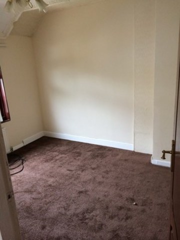  Image of 3 Bedroom Semi-Detached to rent at FOREST AVENUE  CHIGWELL, IG7 5BP