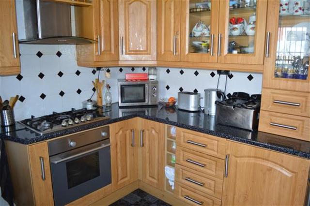  Image of 3 Bedroom Terraced for sale at Yardley, B25 8HP