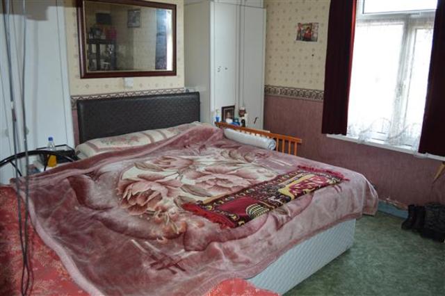  Image of 3 Bedroom Terraced for sale at Yardley, B25 8HP