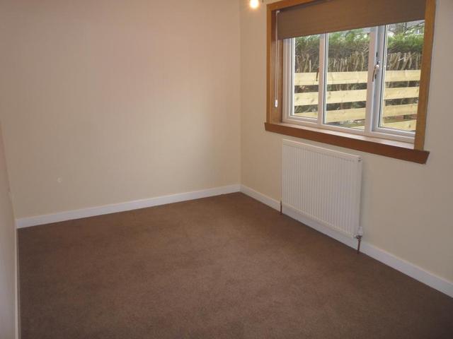  Image of 2 Bedroom Flat to rent at Rosyth Fife Fife, KY11 2UJ