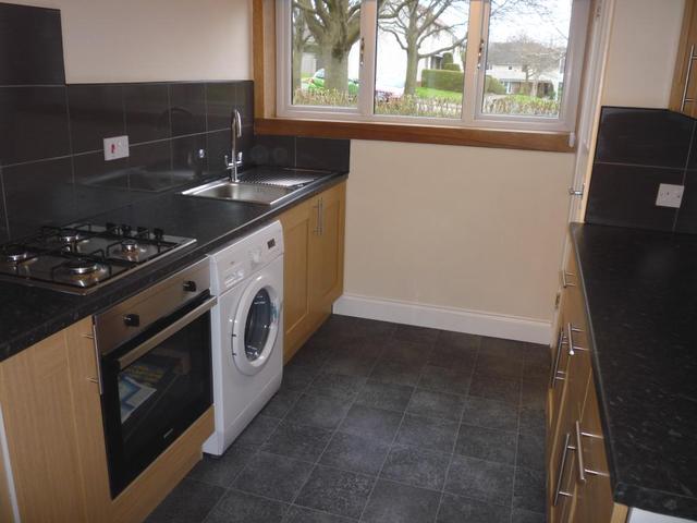  Image of 2 Bedroom Flat to rent at Rosyth Fife Fife, KY11 2UJ