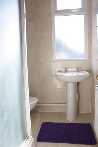  Image of 6 Bedroom House Share to rent at Lenton Nottinghamshire Lenton, NG7 2DQ