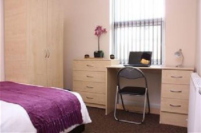  Image of 6 Bedroom House Share to rent at Lenton Nottinghamshire Lenton, NG7 2DQ