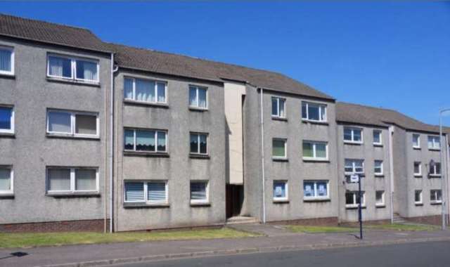  Image of 2 Bedroom Flat for sale at Graham Street  Johnstone, PA5 8RH