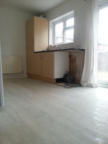 Image of 3 Bedroom End of Terrace to rent at GREATFIELD AVE  EAST HAM, E6 3RU