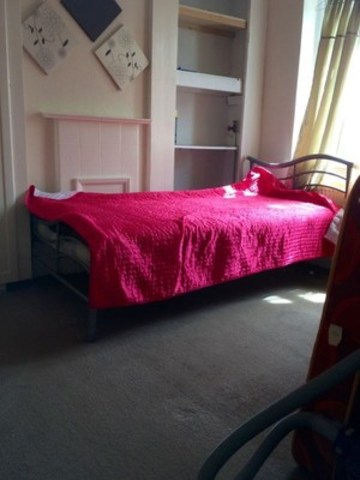  Image of 3 Bedroom Terraced to rent at HAMDEN CRESCENT DAGENHAM HEATH ROMFORD, RM10 7HP