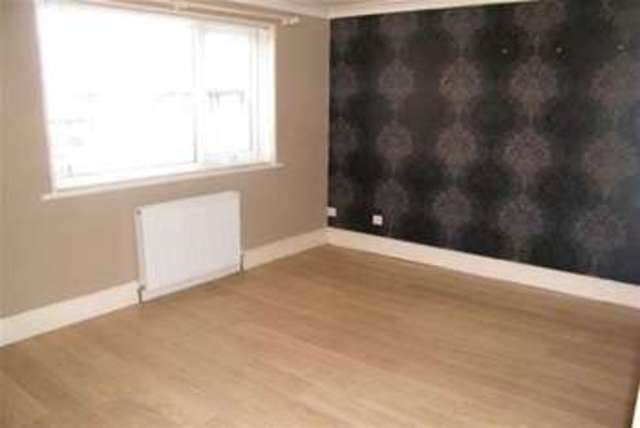  Image of 1 Bedroom Flat to rent at Harrogate, HG3 2XW