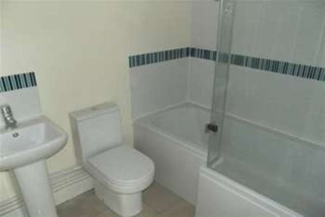 Image of 1 Bedroom Flat to rent at Bromsgrove, B61 8AJ