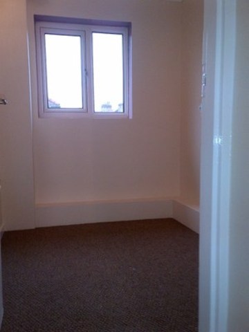  Image of 3 Bedroom Terraced to rent at INNSKILLING ROAD  LONDON, E13 9LD