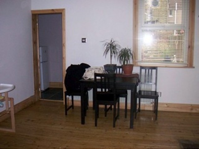  Image of Flat to rent at Junction Road  Edmonton, N9 7JU