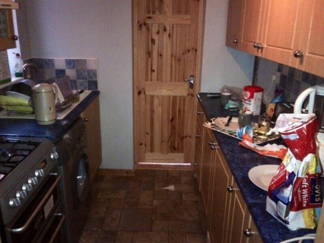  Image of 2 Bedroom Terraced to rent at KELLY WAY  CHADWELL HEATH, RM6 6XH