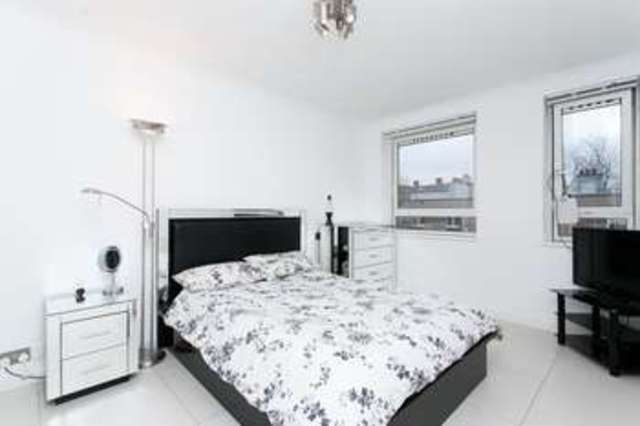 Image of 1 Bedroom Flat for sale at Kilburn Priory Maida Vale London, NW6 5NJ