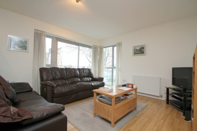  Image of 2 Bedroom Apartment to rent at Kira Buildings  London, E3 4NZ