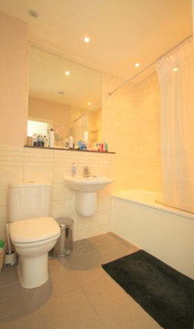  Image of 2 Bedroom Apartment to rent at Kira Buildings  London, E3 4NZ