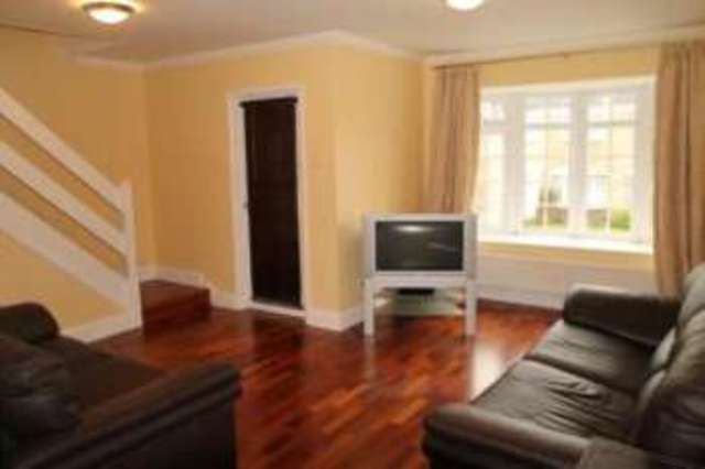  Image of 3 Bedroom Semi-Detached for sale at Guildford Surrey Onslow Village, GU2 7NY
