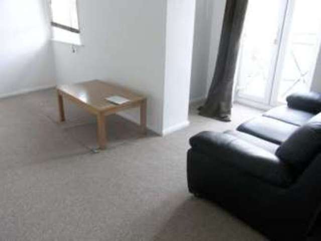  Image of 1 Bedroom Apartment to rent at Memorial Avenue  West Ham, E15 3BT