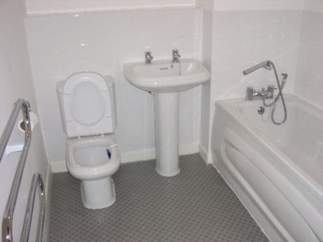  Image of 1 Bedroom Apartment to rent at Memorial Heights Monarch Way Newbury Park, IG2 7JY